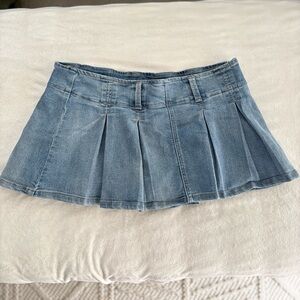 Almost Famous Light Blue Pleated Denim Mini Skirt